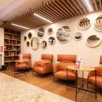 Deo Plaza Apartamento