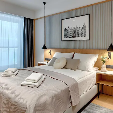 Deo Plaza Apartmán *