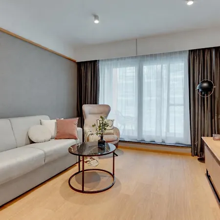 Deo Plaza Apartmán *