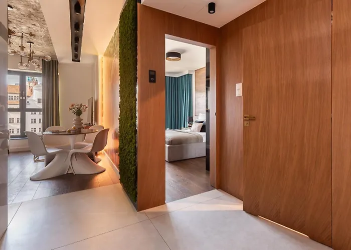 Deo Plaza Апартаменты *